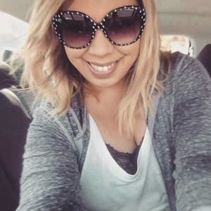 Meet your Posher, Nikki